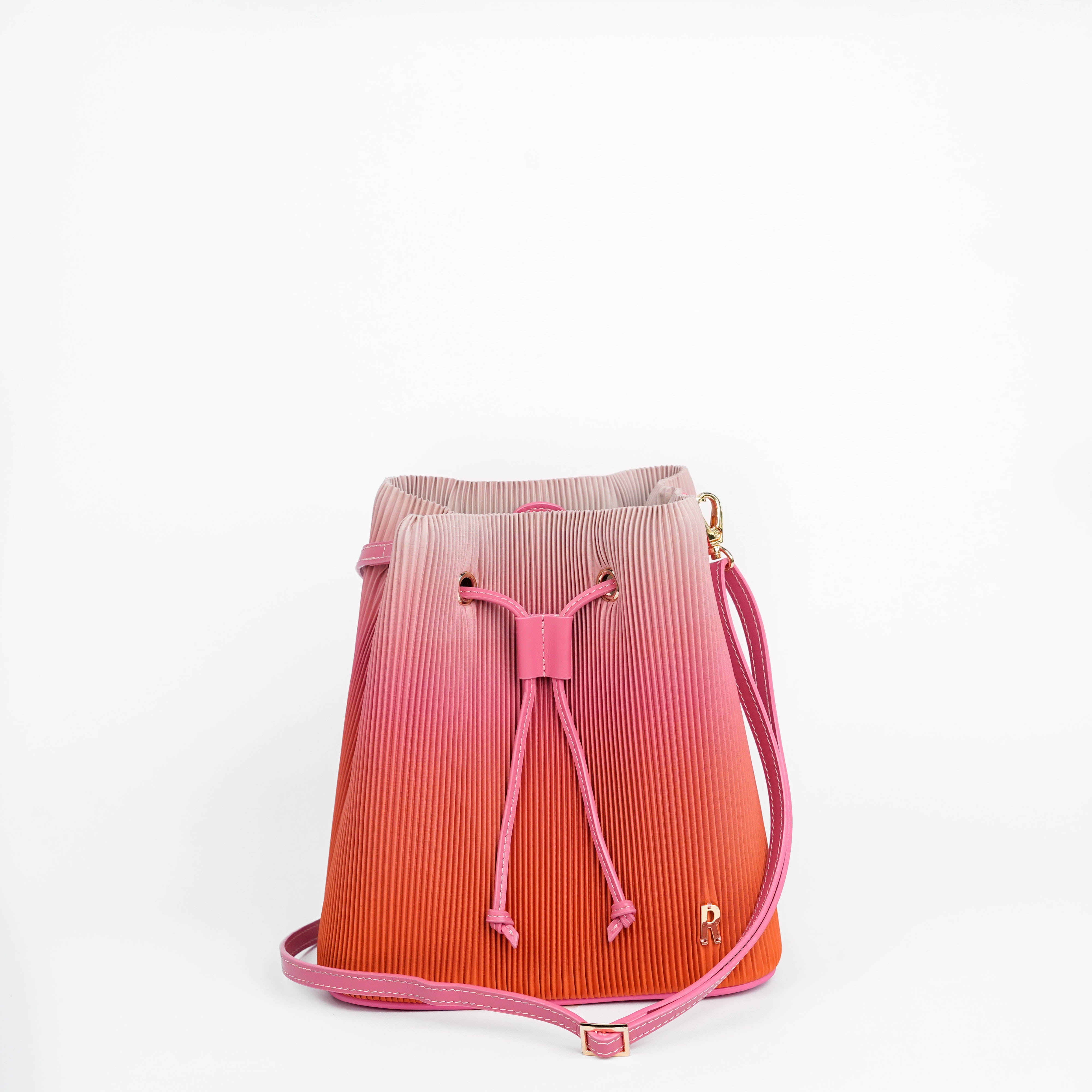 Bucket Medium Pink sand