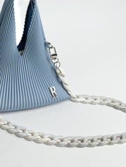 Chunky chain Iridescence